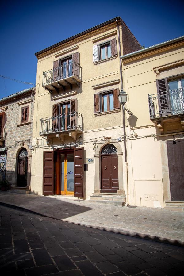 Al Centro Casa Vacanze Mistretta Εξωτερικό φωτογραφία